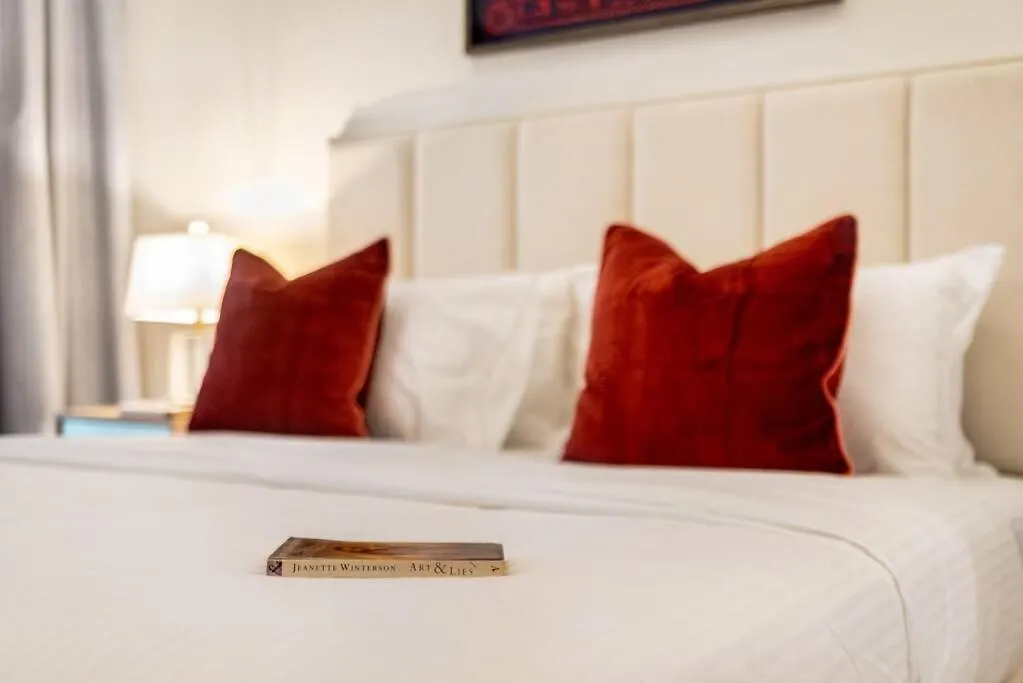Apartment First Class 2Br With Magical Duplex In Central Park Dubai United Arab Emirates
