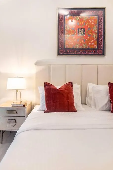 Apartment First Class 2Br With Magical Duplex In Central Park Dubai